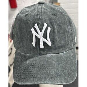 Women's New York Yankees 47 Brand Twins Distressed Strapback Adjustable Hat Cap